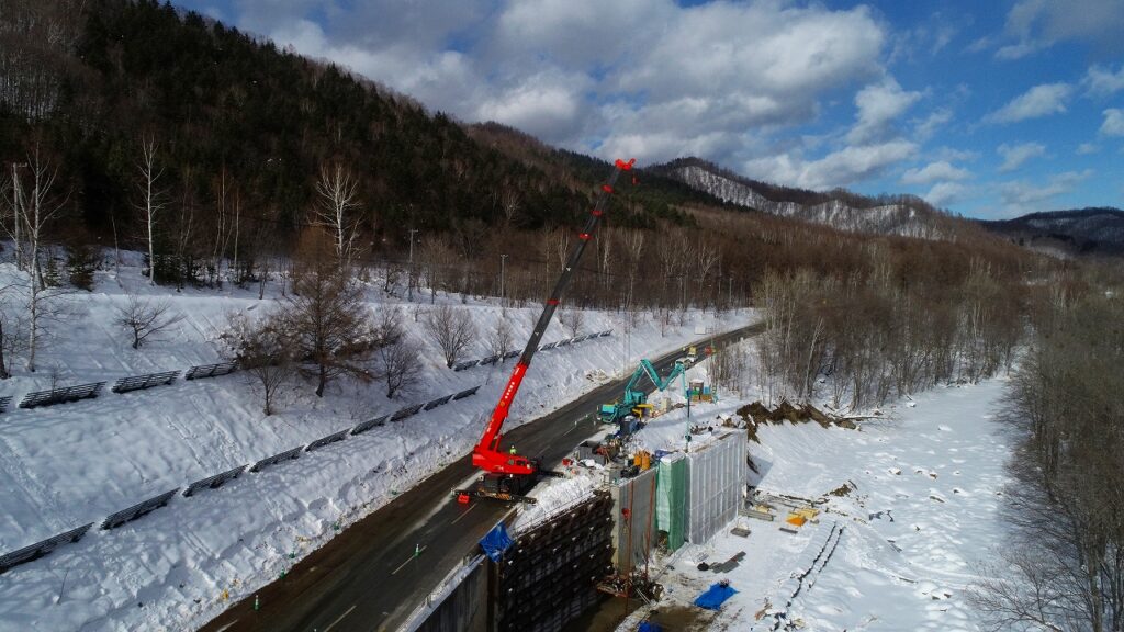 一般国道333号 遠軽町 南丸擁壁補修外一連工事